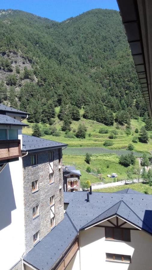 Comfortable Studio With Mountain View In Arinsal 40 M² + Ski Storage Exteriör bild