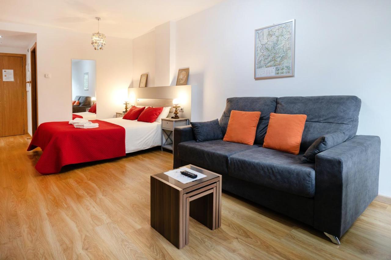 Comfortable Studio With Mountain View In Arinsal 40 M² + Ski Storage Exteriör bild